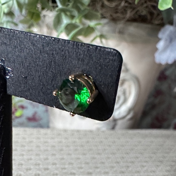 Stainless Steel Emerald Green Stud Earrings - Picture 2 of 3